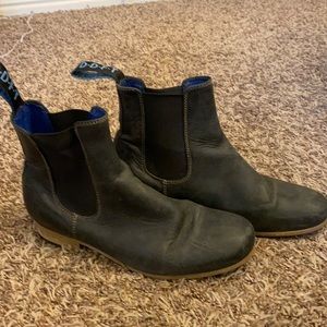 Black Chelsea Boots